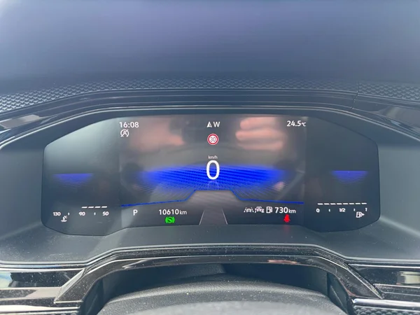 VOLKSWAGEN Polo (2025) — foto 6 van 24