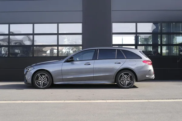 Mercedes-Benz C-Klasse (2024) — foto 34 van 34
