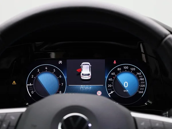 Volkswagen Golf (2021) — foto 39 van 40