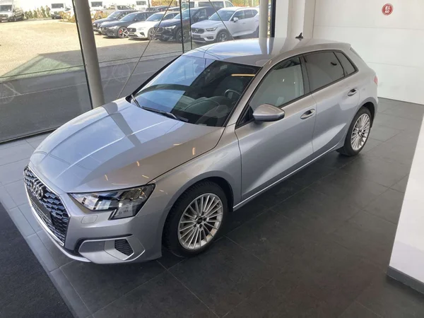 Audi A3 (2024) — foto 13 van 19