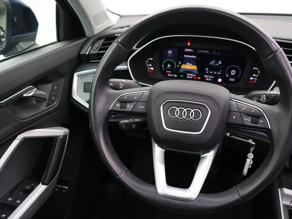AUDI Q3 PHEV (2023) — foto 5 van 26
