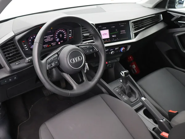 AUDI A1 Sportback (2025) — foto 8 van 25