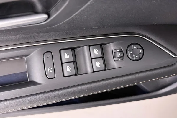 Peugeot 3008 (2020) — foto 16 van 44