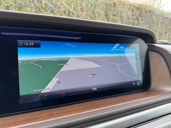 Mercedes-Benz G-Klasse (2022) — foto 7 van 28