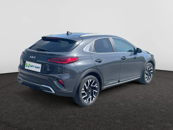 KIA XCeed (2024) — foto 16 van 21