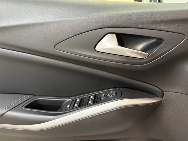 Opel Grandland (2024) — foto 10 van 29
