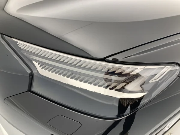 AUDI Q4 e-tron (2022) — foto 22 van 30