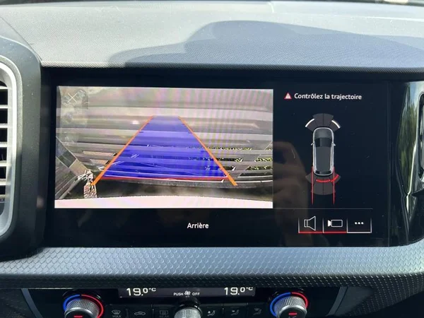 AUDI A1 Allstreet (2023) — foto 11 van 28