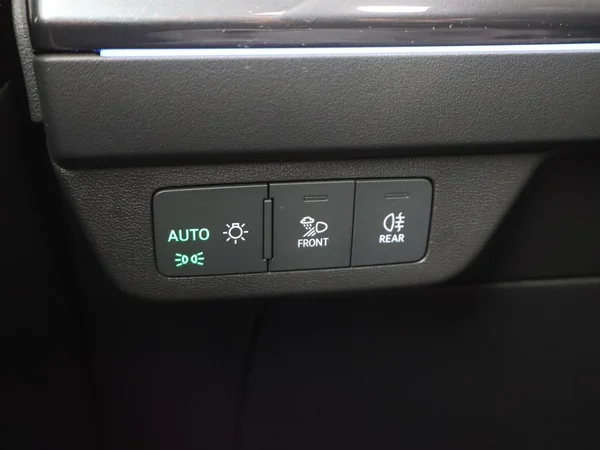 AUDI Q4 Sportback e-tron (2023) — foto 18 van 30