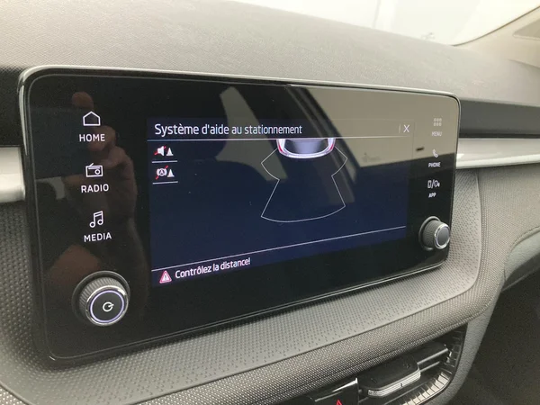SKODA Fabia (2025) — foto 2 van 36