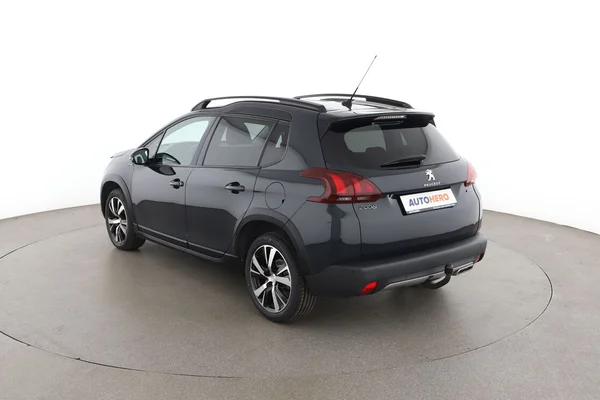 Peugeot 2008 (2008) — foto 10 van 16