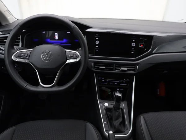 VOLKSWAGEN Taigo (2024) — foto 10 van 18