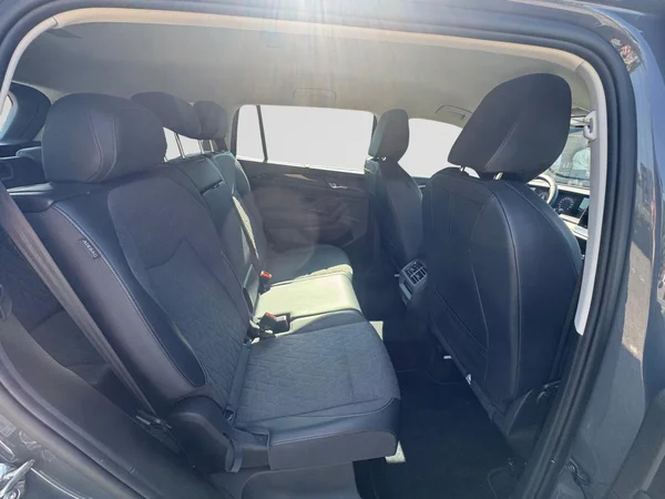 VOLKSWAGEN Tayron (2025) — foto 9 van 21