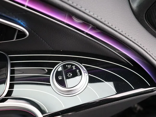 Mercedes-Benz S-Klasse (2024) — foto 17 van 38