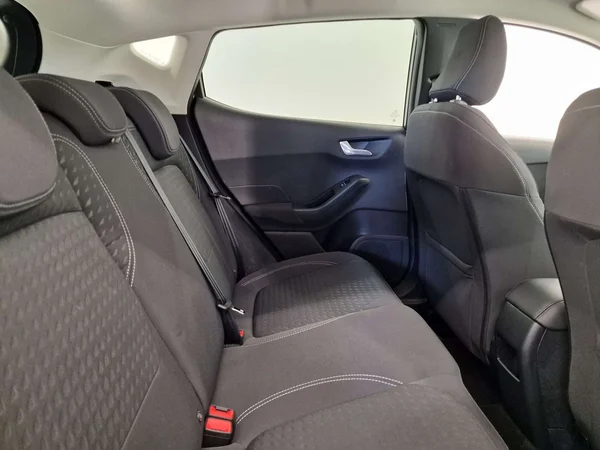 Ford Fiesta (2020) — foto 12 van 15