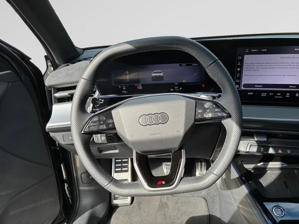 AUDI Q3 SUV (2025) — foto 4 van 17