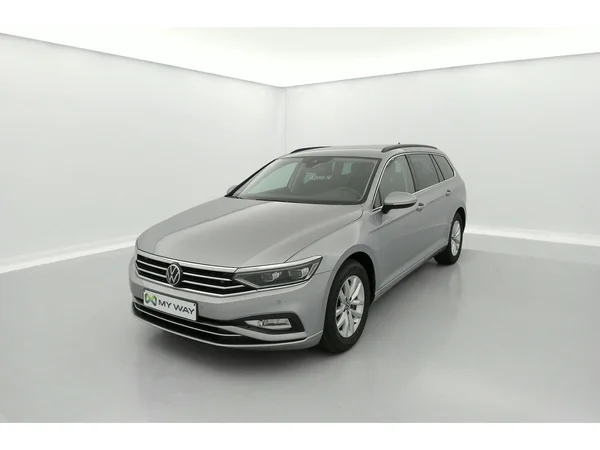 VOLKSWAGEN Passat Variant (2021) — foto 1 van 36