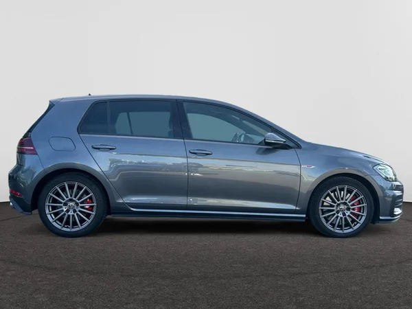 VOLKSWAGEN Golf VII GTI (2019) — foto 13 van 24