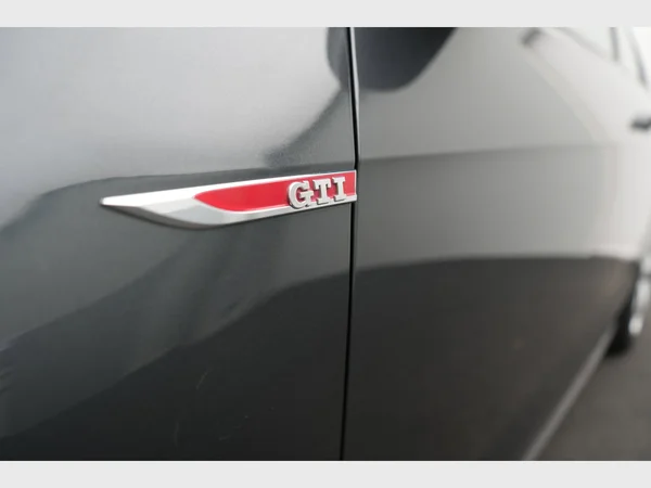 VOLKSWAGEN Golf VII GTI (2014) — foto 18 van 20