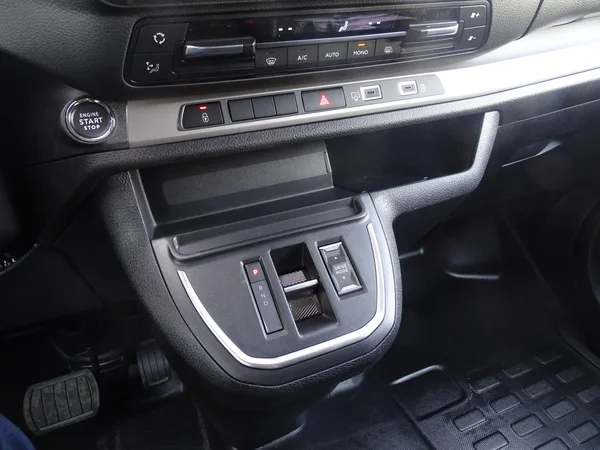 Peugeot Expert (2026) — foto 9 van 34
