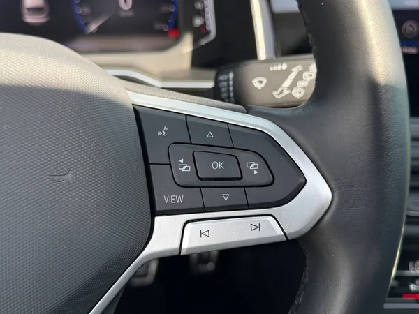 VOLKSWAGEN Taigo (2024) — foto 5 van 18