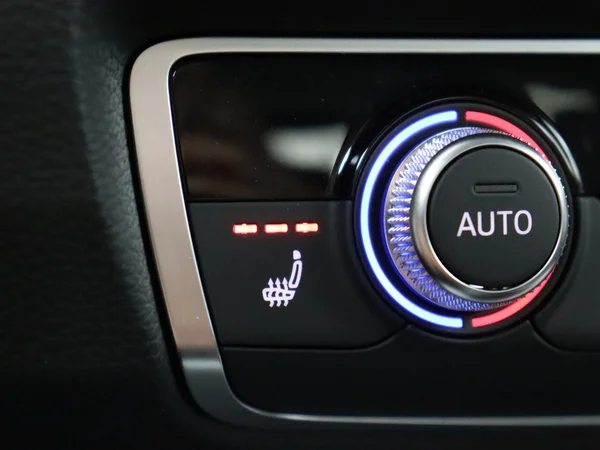AUDI Q3 (2020) — foto 17 van 28
