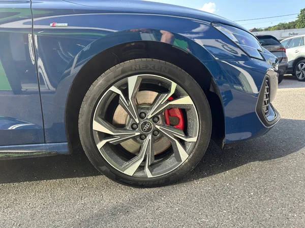 AUDI A3 Sportback PHEV (2025) — foto 17 van 24