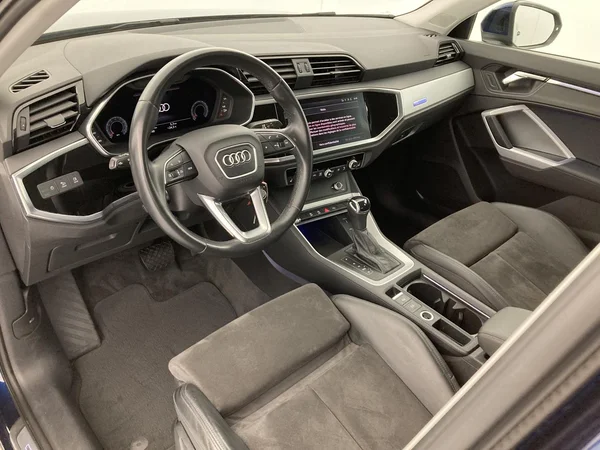 AUDI Q3 (2022) — foto 35 van 39