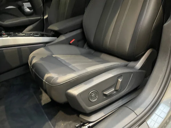 AUDI A5 (2025) — foto 3 van 13