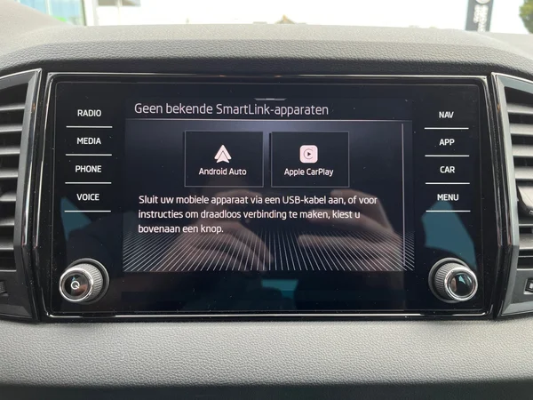SKODA Karoq (2025) — foto 10 van 22