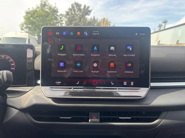 VOLKSWAGEN T-Roc (2026) — foto 5 van 19