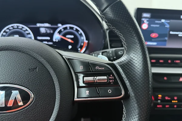 Kia ProCeed (2021) — foto 7 van 27