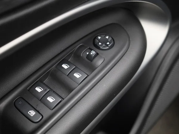 Jeep Avenger (2023) — foto 29 van 43