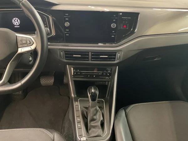 VOLKSWAGEN Taigo (2023) — foto 4 van 24