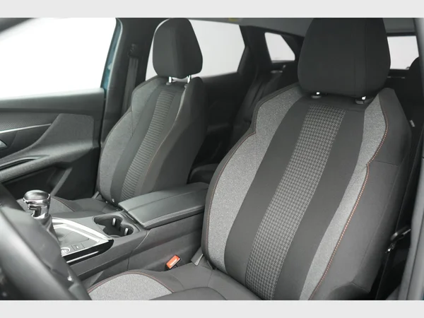 PEUGEOT 3008 (2022) — foto 20 van 28