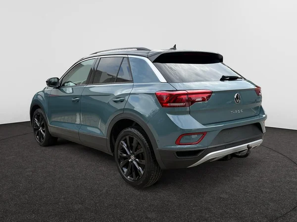 VOLKSWAGEN T-Roc (2022) — foto 17 van 23