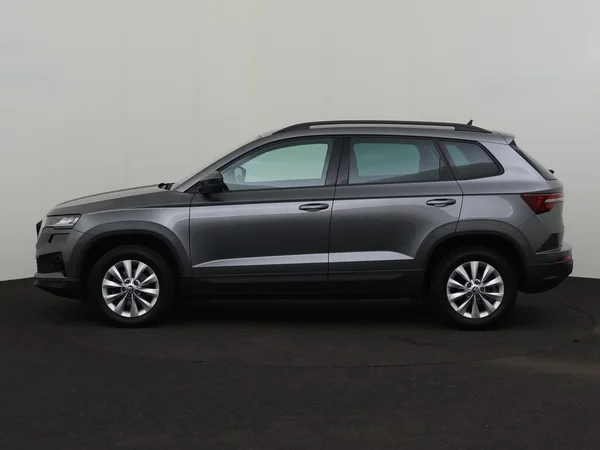 SKODA Karoq (2022) — foto 12 van 28