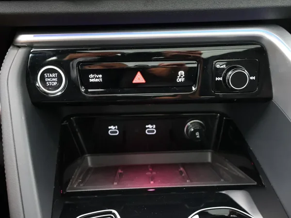Audi Q5 (2025) — foto 14 van 32