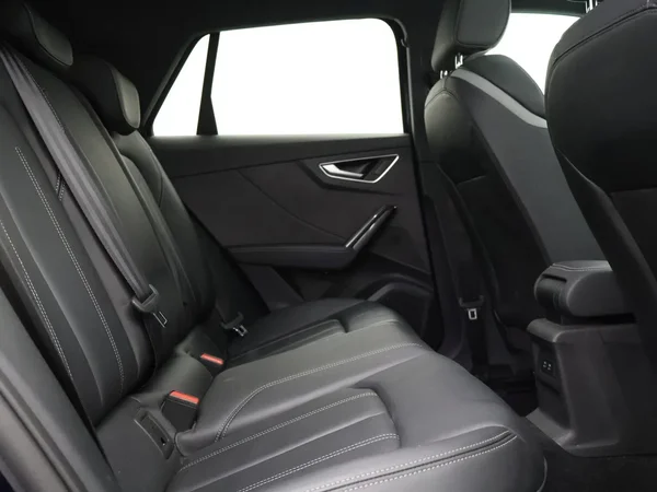 Audi Q2 (2022) — foto 17 van 29