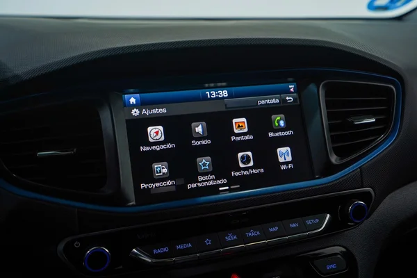 Hyundai Ioniq PHEV (2018) — foto 21 van 54