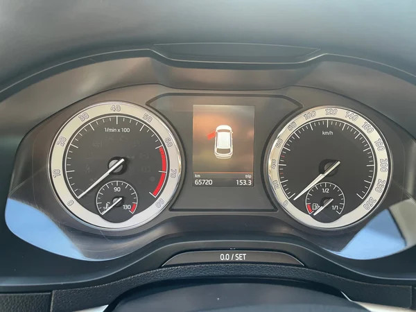SKODA Karoq (2018) — foto 20 van 21