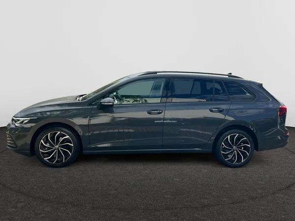 VOLKSWAGEN Golf VIII SW (2024) — foto 12 van 24