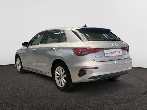 AUDI A3 Sportback (2021) — foto 4 van 11