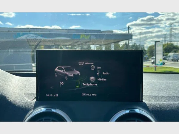 Audi Q2 (2021) — foto 2 van 29
