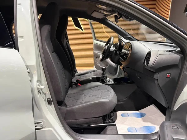 Toyota Aygo (2025) — foto 9 van 24