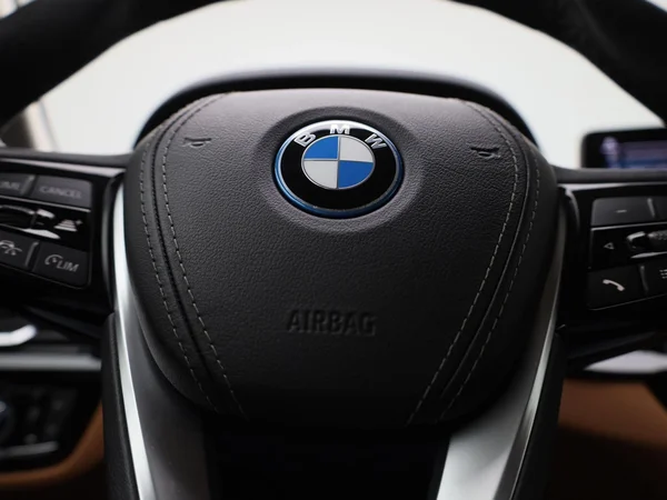 BMW 5 Reeks (2022) — foto 20 van 43