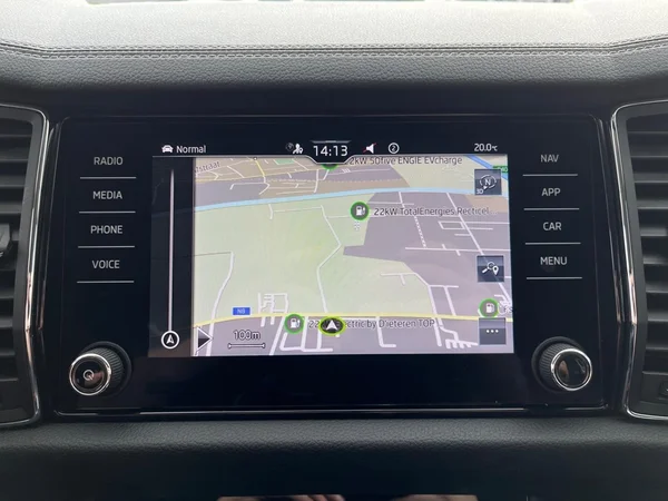 SKODA Kodiaq Dsl (2023) — foto 22 van 22