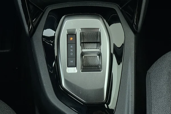 Peugeot 2008 (2025) — foto 4 van 16