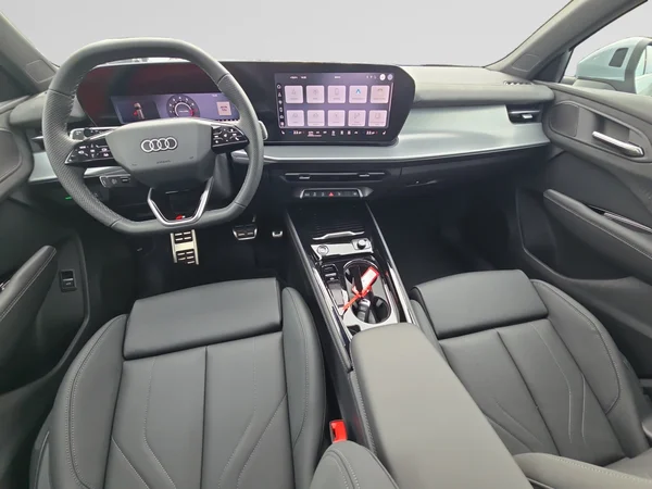 AUDI Q3 SUV (2025) — foto 5 van 24