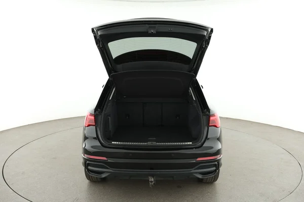 Audi Q3 (2023) — foto 7 van 16